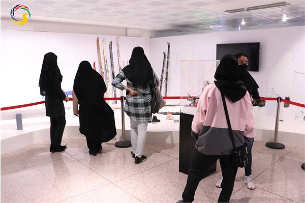 بازدید نخبگان دانشکده فنی و حرفه ای شریعتی از موزه ملی ورزش، المپیک، پارالمپیک