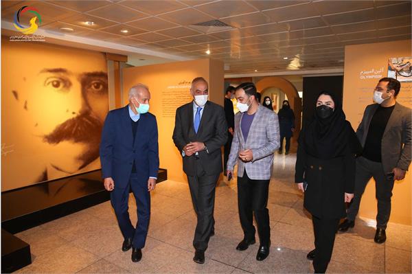 بازدید رئیس و دبیرکل کمیته ملی المپیک عراق از موزه ملی ورزش المپیک و پارالمپیک
