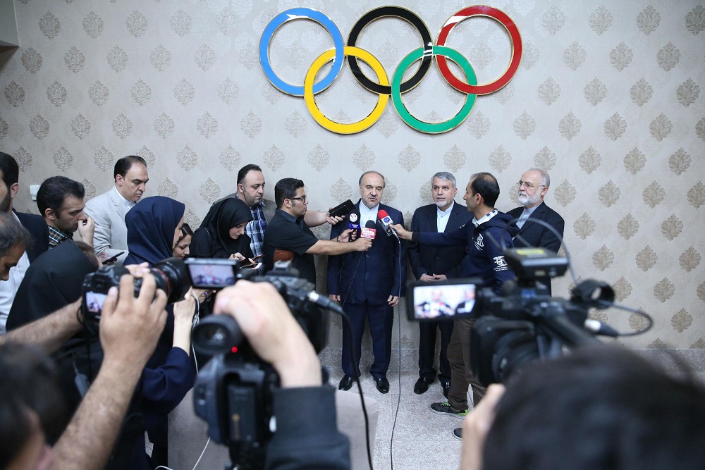 مراسم اهدا مدال و کاپ افتخارآفرینان ورزش کشور به موزه المپیک و پارالمپیک پارت دوم