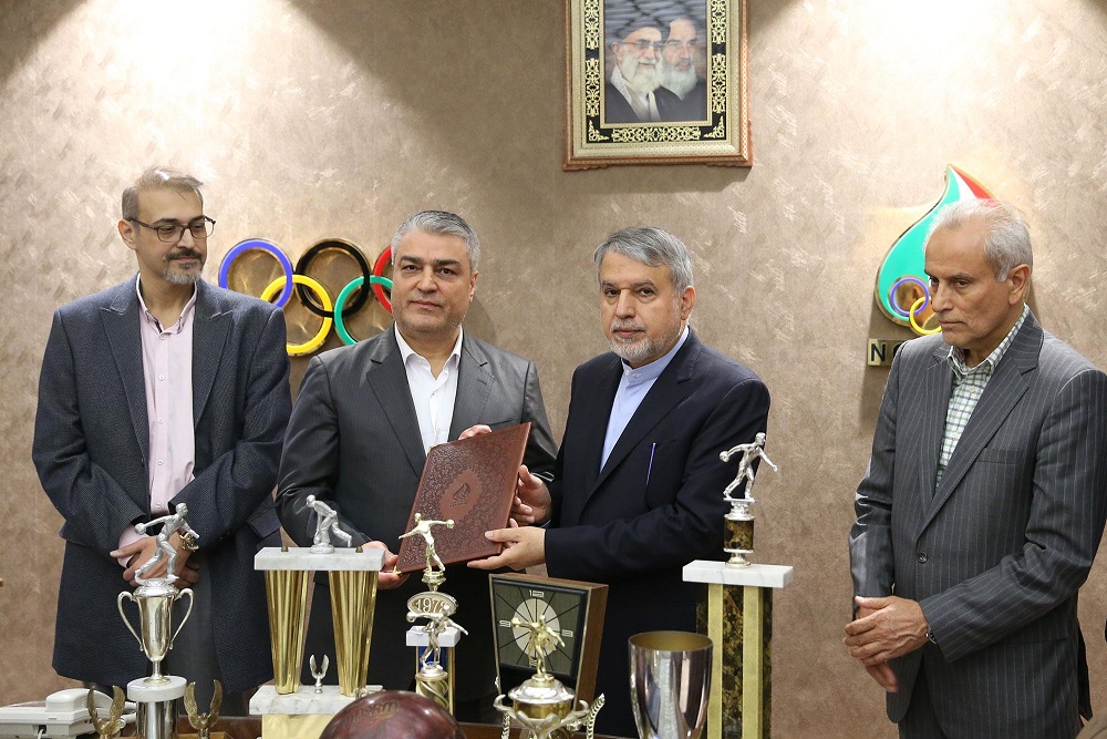 مراسم اهدا مدال و کاپ افتخارآفرینان ورزش کشور به موزه المپیک و پارالمپیک پارت سوم