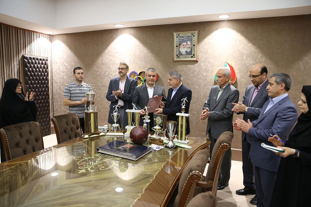 مراسم اهدا مدال و کاپ افتخارآفرینان ورزش کشور به موزه المپیک و پارالمپیک پارت سوم