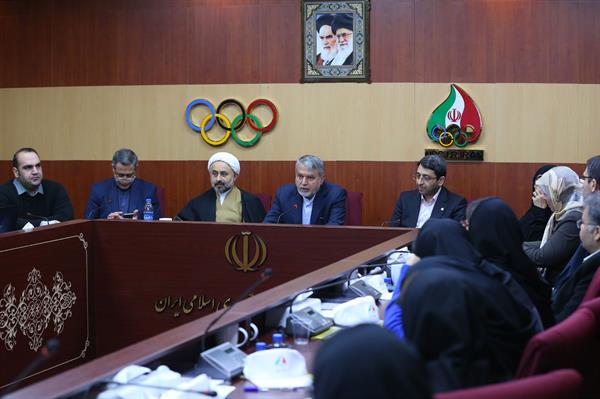 بازدید ریاست سازمان بهزیستی از موزه ملی ورزش، المپیک و پارالمپیک