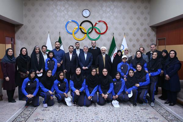 بازدید ریاست سازمان بهزیستی از موزه ملی ورزش، المپیک و پارالمپیک