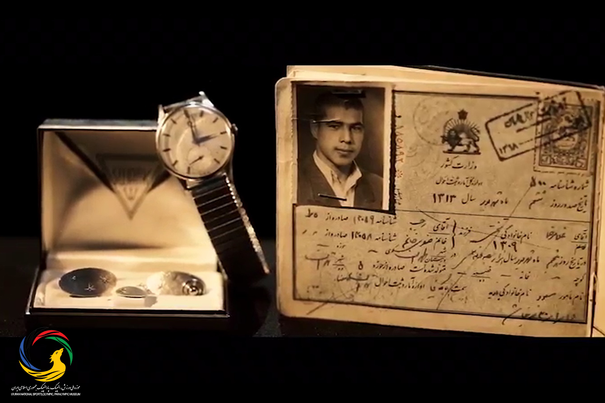 آیین بزرگداشت و رونمایی از رونوشته های جهان پهلوان تختی