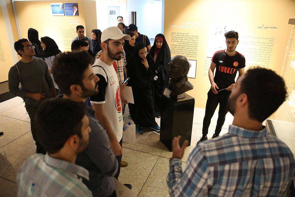 بازدید دانشجویان تربیت بدنی از موزه ملی ورزش،المپیک و پاراالمپیک