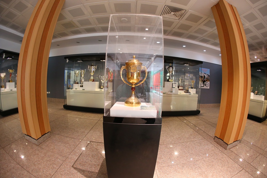 تالار جام ها