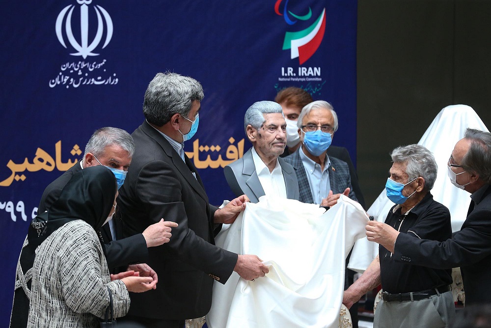 آیین افتتاح تالار مشاهیر ورزش ایران و رونمایی از تندیس قهرمانان ورزش کشور