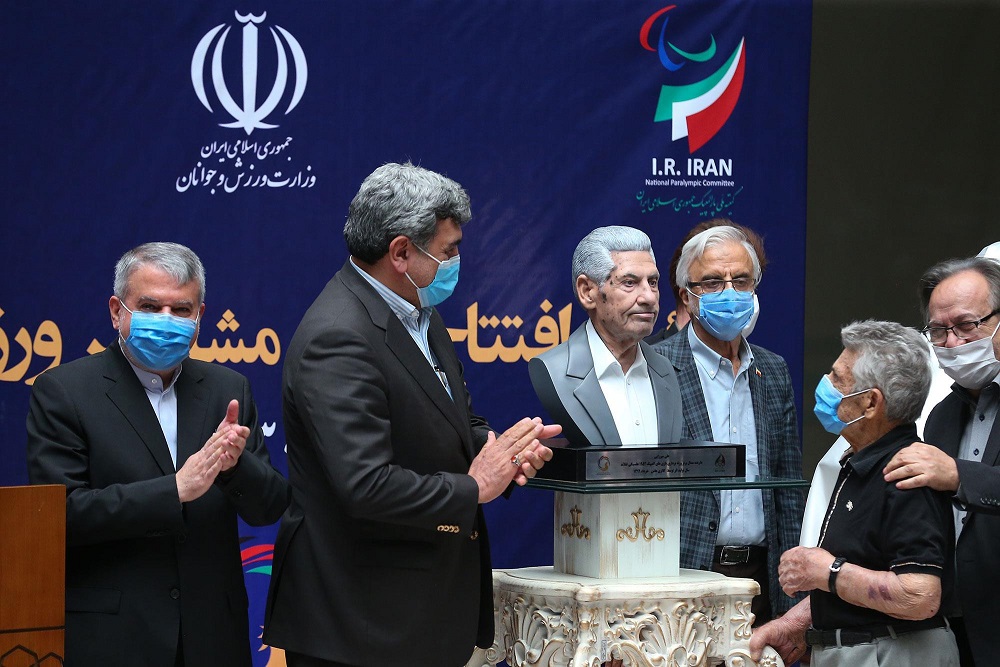 آیین افتتاح تالار مشاهیر ورزش ایران و رونمایی از تندیس قهرمانان ورزش کشور