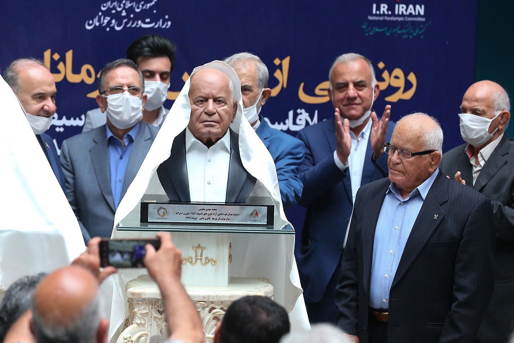 آیین افتتاح تالار مشاهیر ورزش ایران و رونمایی از تندیس قهرمانان ورزش کشور