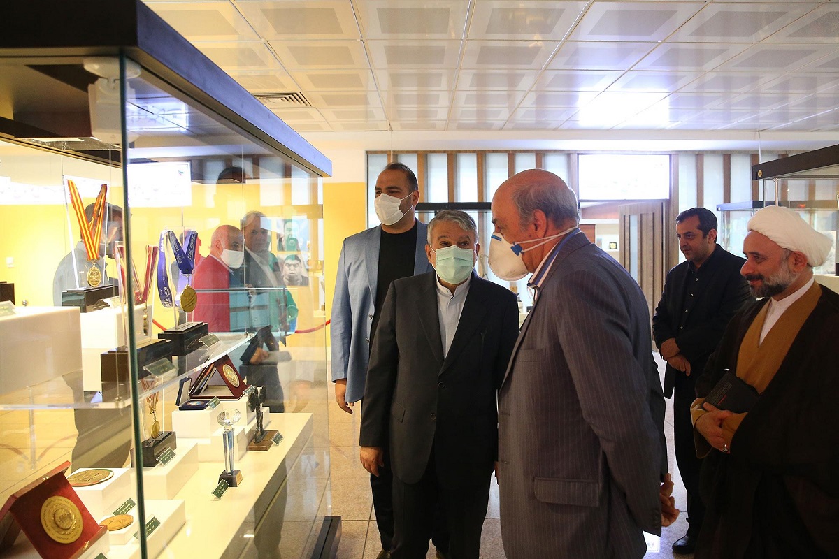 دکتر گودرزی