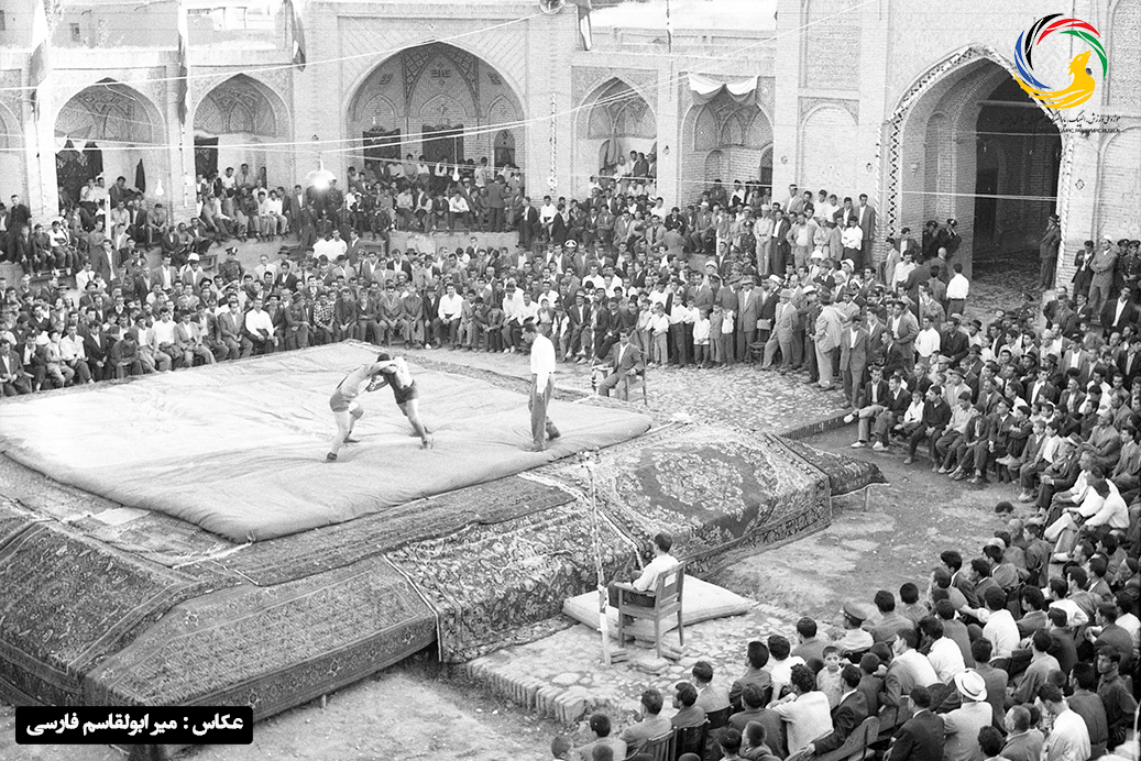 محل برگزاری مسابقات قهرمانی کشور در سال ۱۳۳۴ به میزبانی قزوین