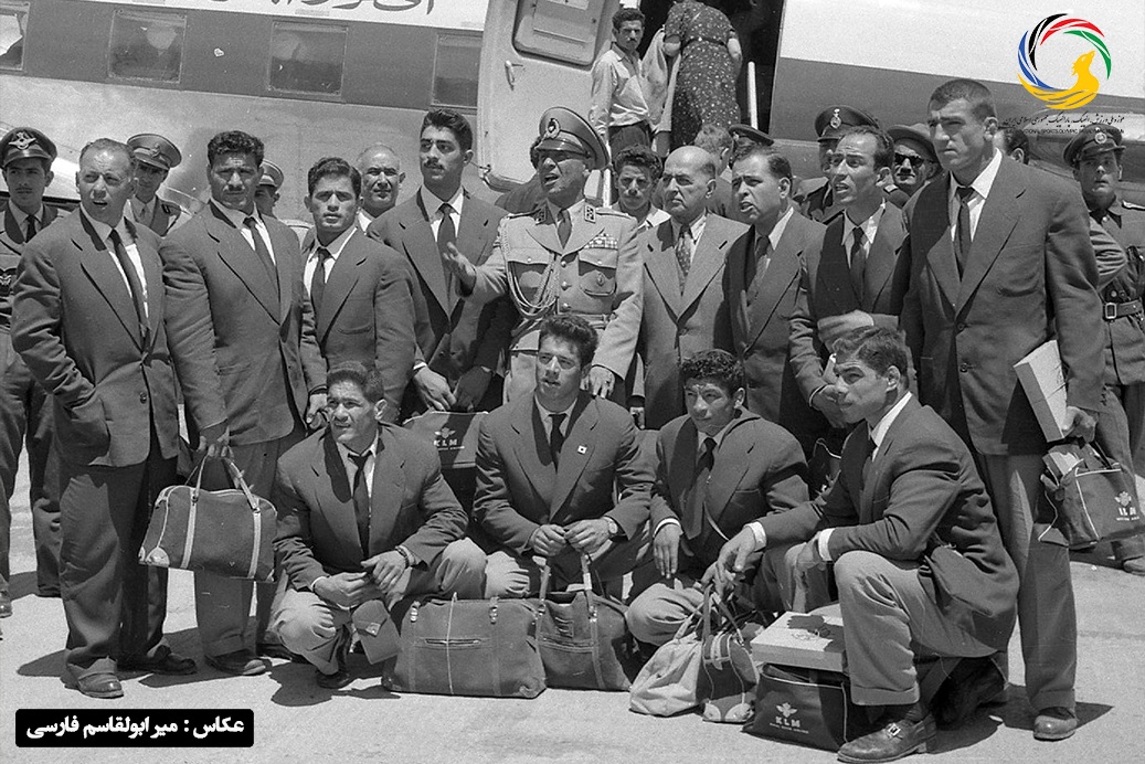 غلامرضا تختی در تیم اعزامی به مسابقات جهانی کشتی ۱۹۵۴ ژاپن