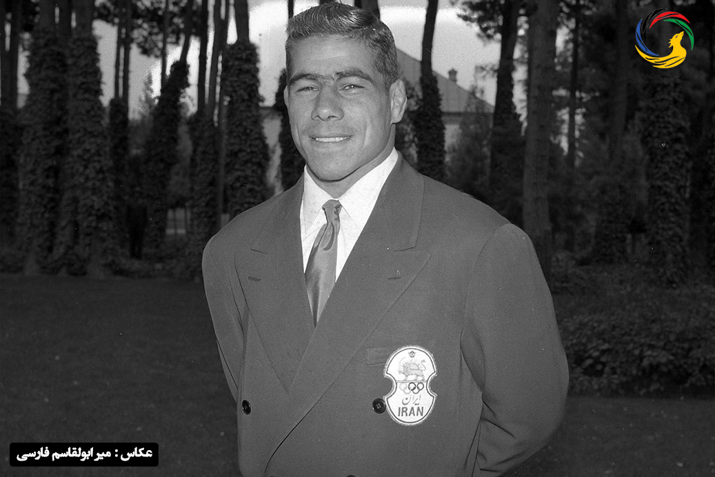 غلامرضا تختی پیش از اعزام به بازی‌های المپیک ۱۹۵۶ ملبورن