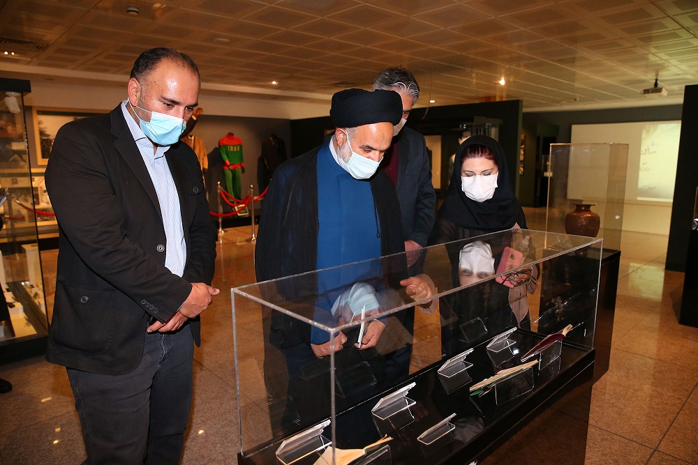 بازدید مدیرکل فرهنگی و تربیتی سازمان زندانها از موزه