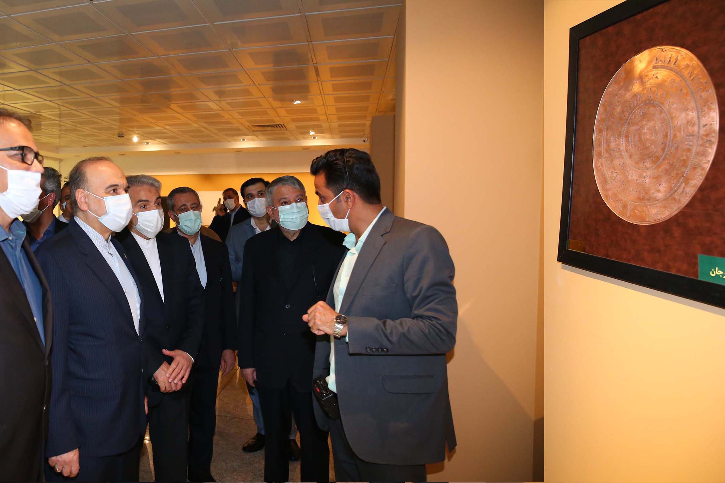 آئین رونمایی از تندیس پنج نفر از  مدال آوران تاریخ المپیک،پارالمپیک و شهدای ورزش کشور