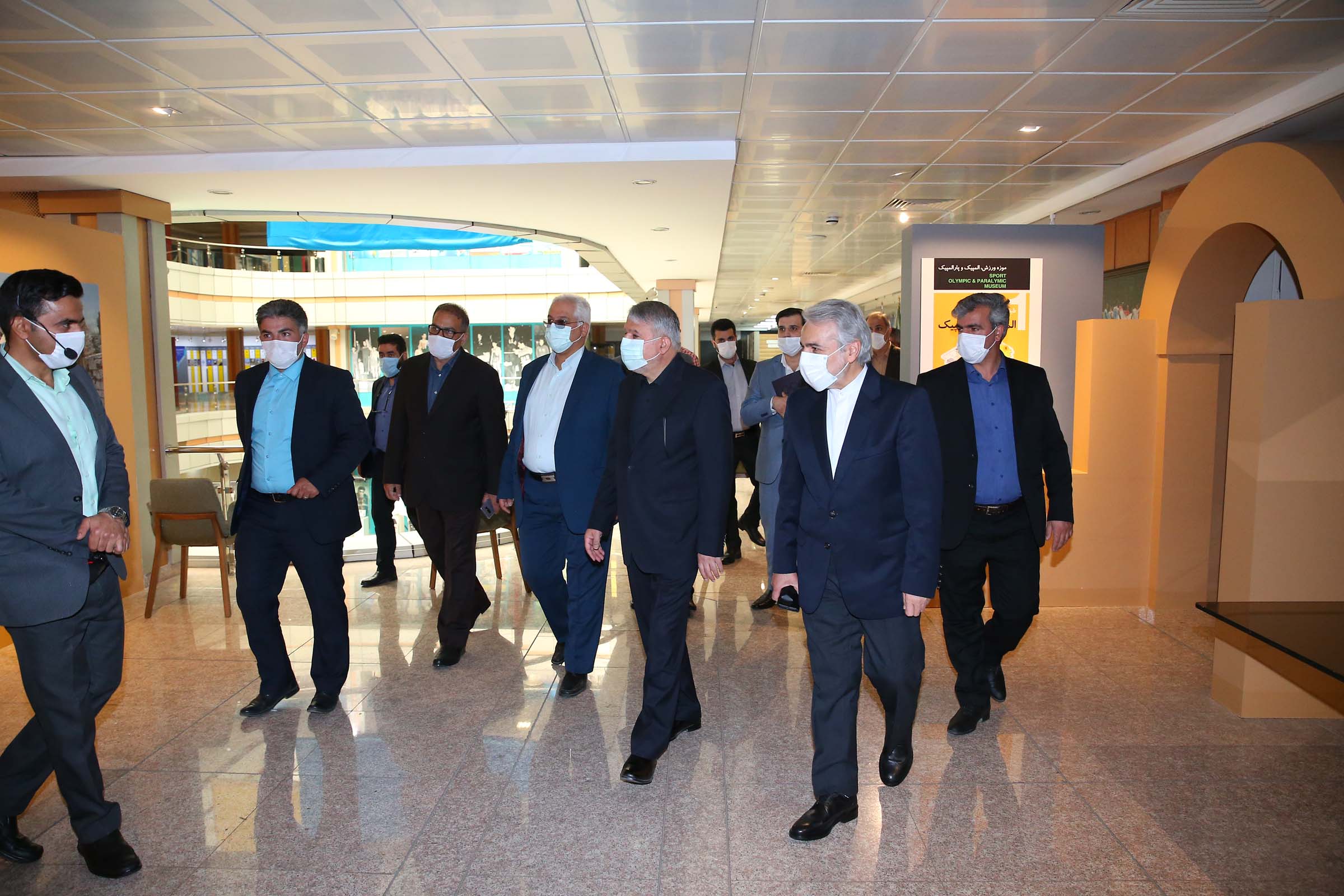 آئین رونمایی از تندیس پنج نفر از  مدال آوران تاریخ المپیک،پارالمپیک و شهدای ورزش کشور