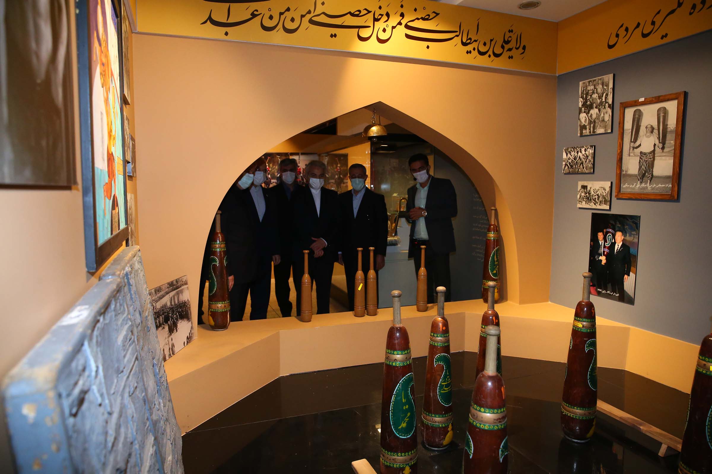 آئین رونمایی از تندیس پنج نفر از  مدال آوران تاریخ المپیک،پارالمپیک و شهدای ورزش کشور