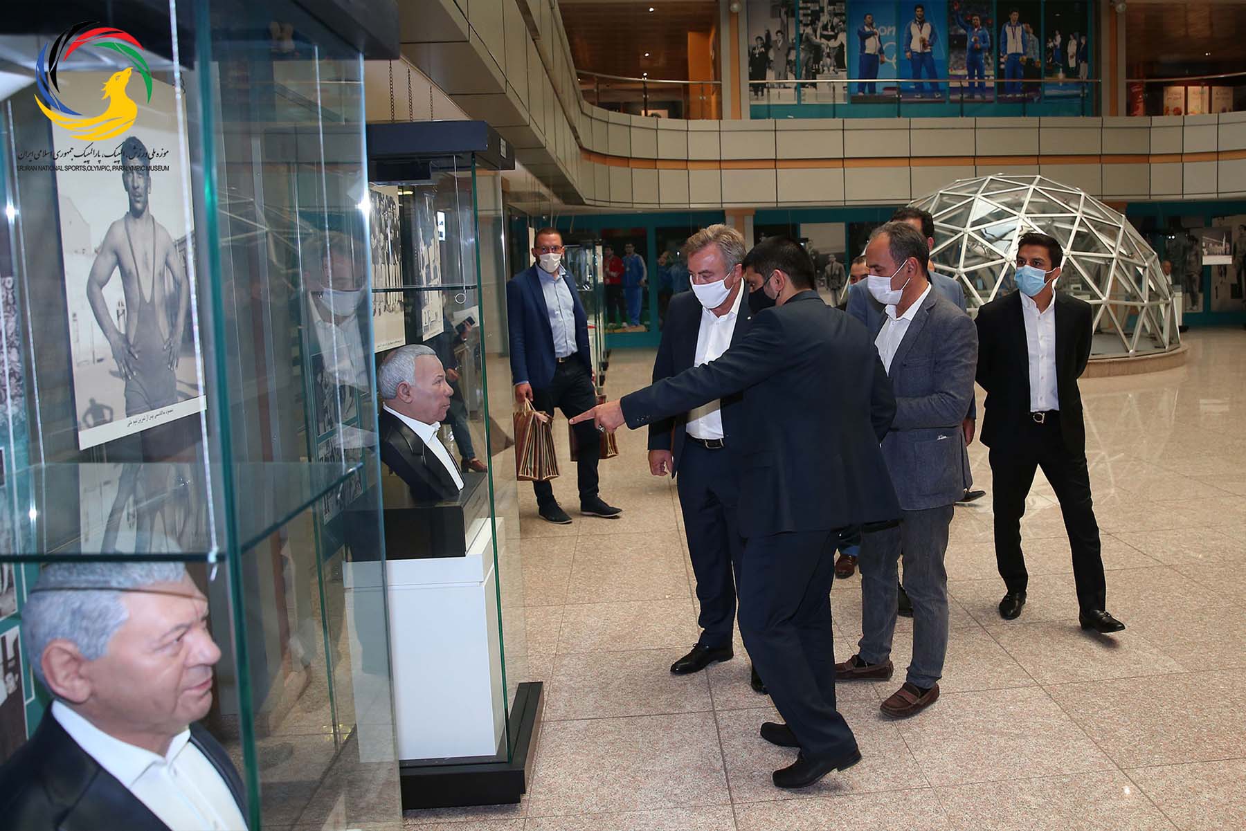 بازدید رئیس فدراسیون کشتی صربستان از موزه ملی ورزش،المپیک،پارالمپیک