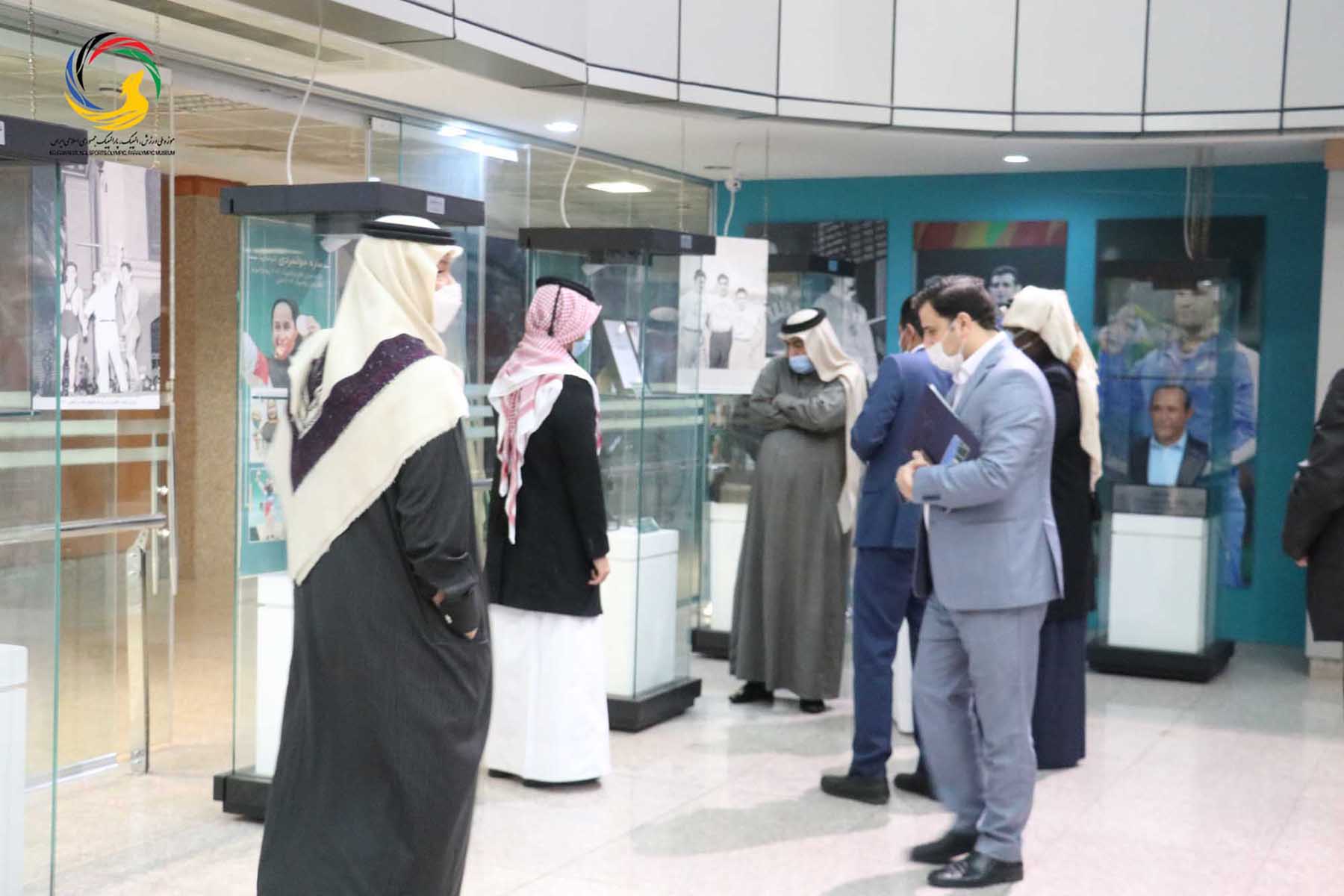 بازدید هیات ورزشی بلند پایه 12 نفره قطر