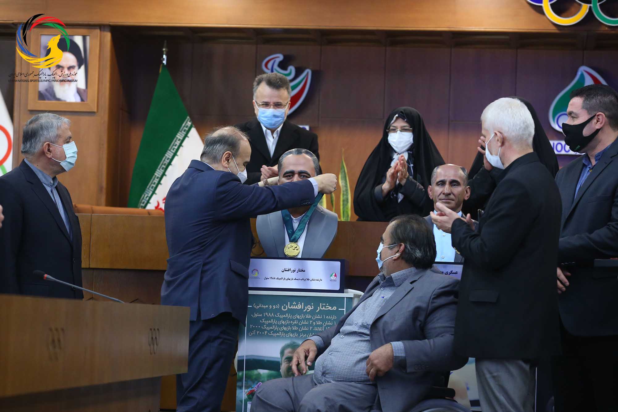 رونمایی از 5 تندیس مدال آوران تاریخ المپیک و پارالمپیک ایران 9 دی 1399
