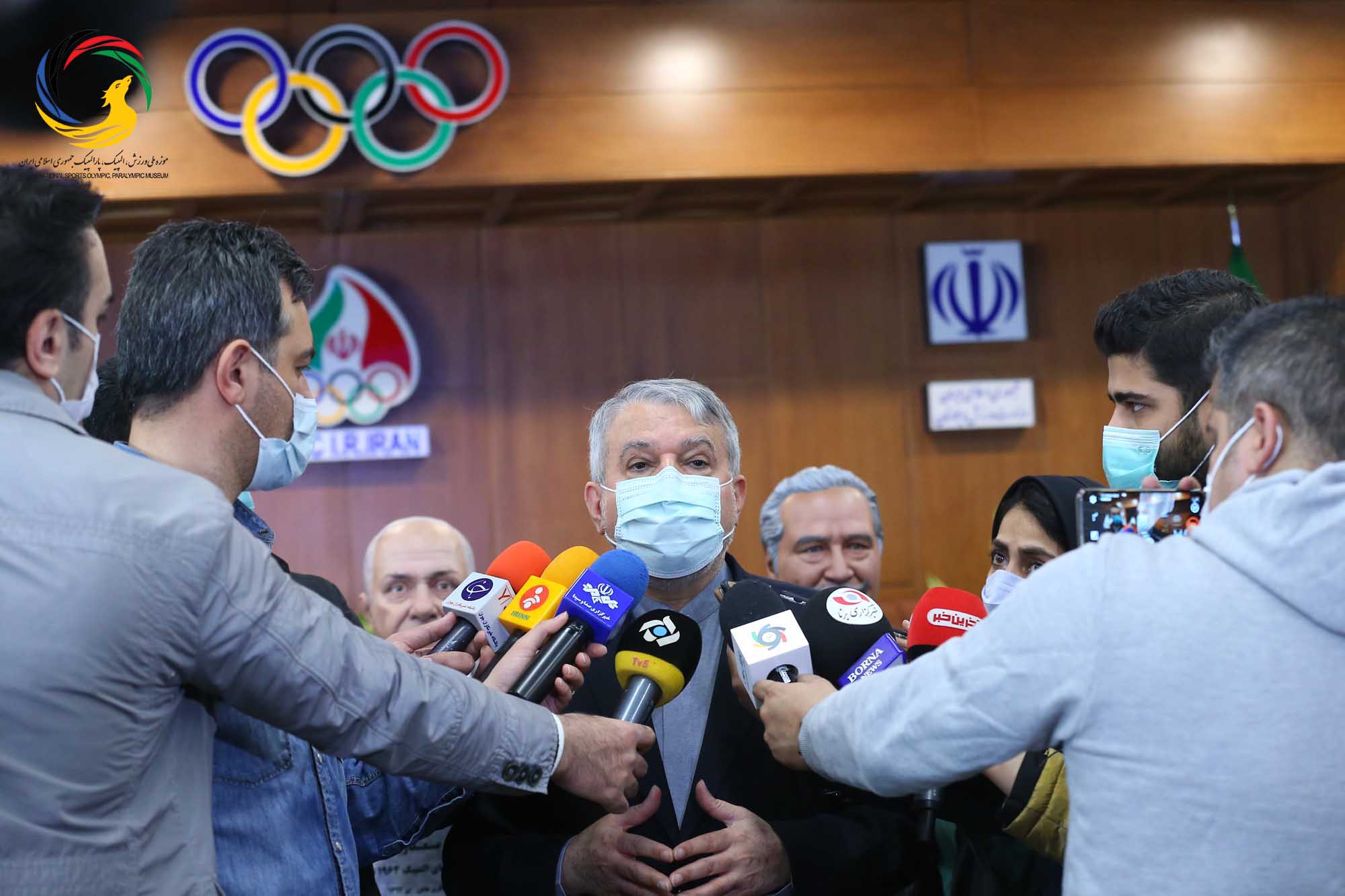 رونمایی از 5 تندیس قهرمانان ورزش کشور 9 دی 1399