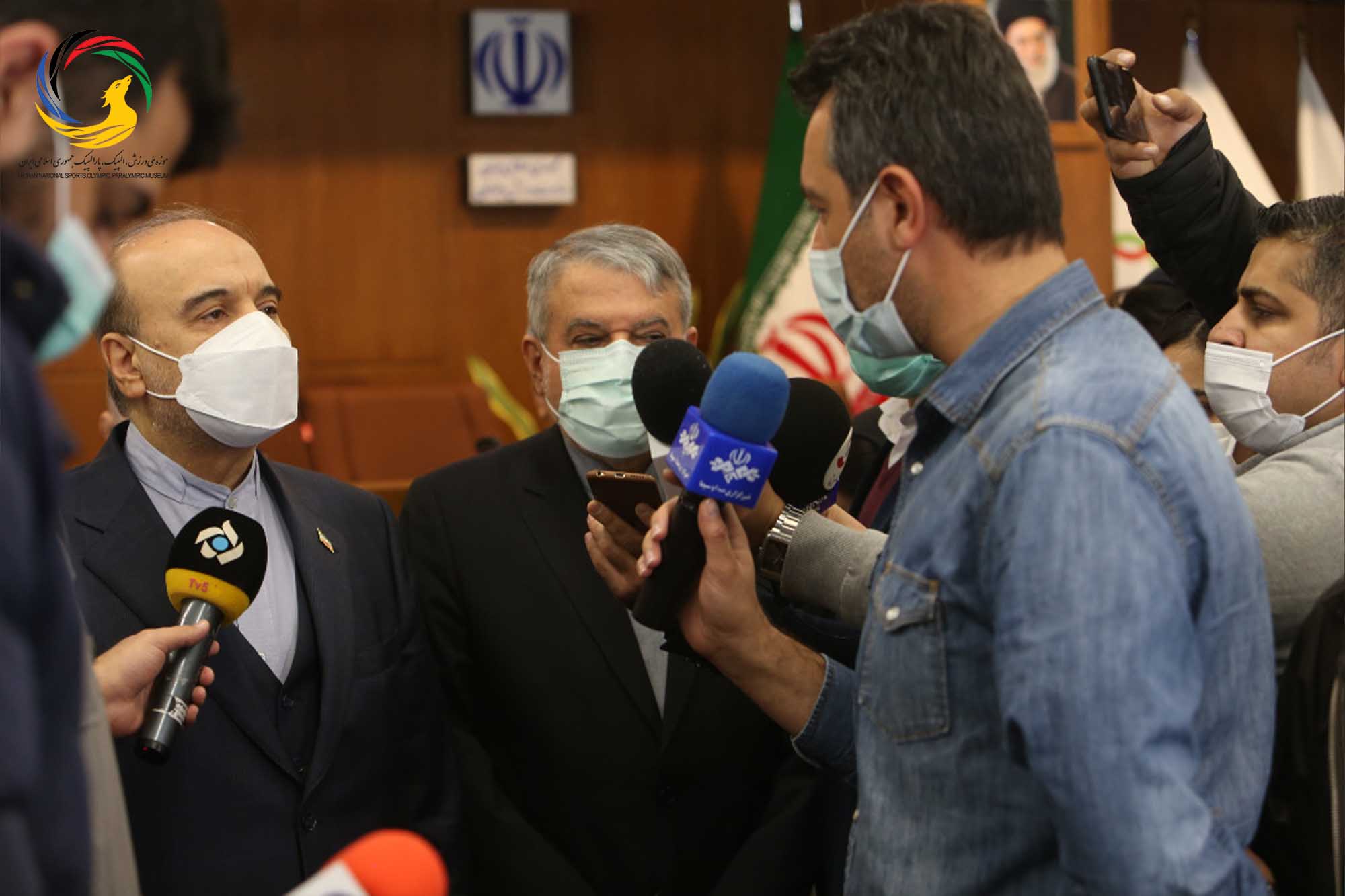 رونمایی از 5 تندیس قهرمانان ورزش کشور 9 دی 1399