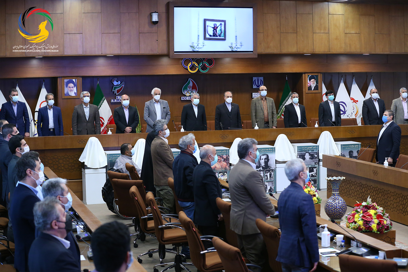 رونمایی از سردیس شش تن از قهرمانان افتخارآفرینان ورزش کشور