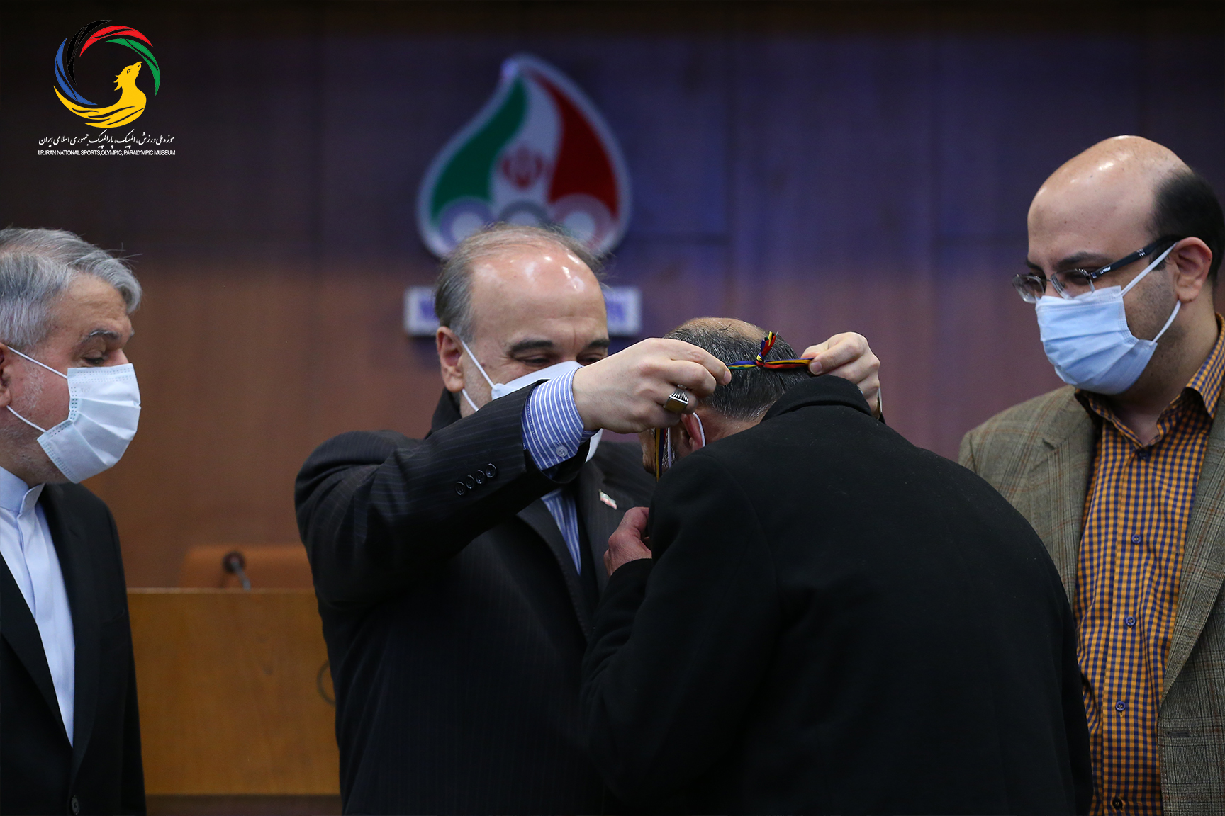 رونمایی از سردیس شش تن از قهرمانان افتخارآفرینان ورزش کشور