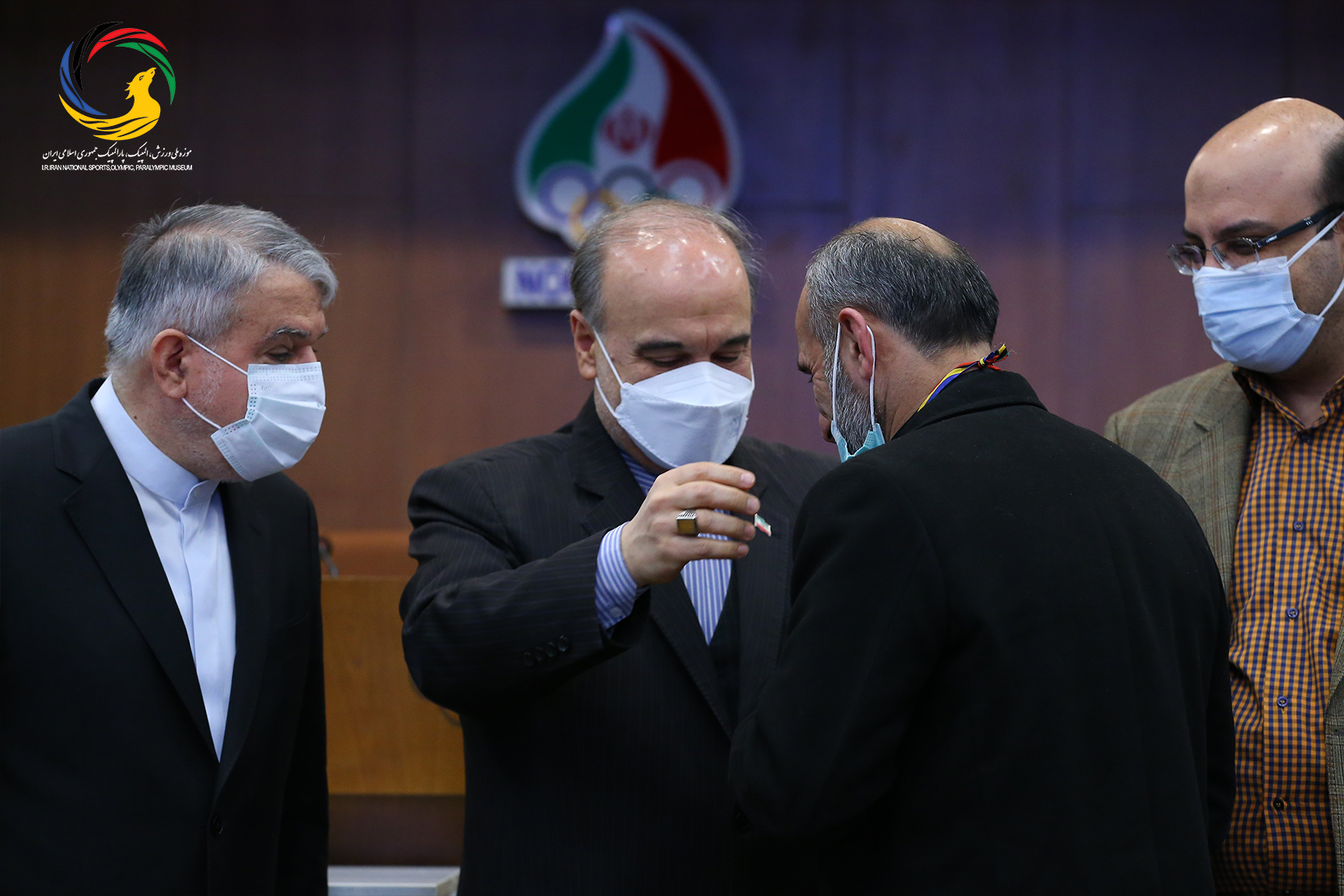 رونمایی از سردیس شش تن از قهرمانان افتخارآفرینان ورزش کشور