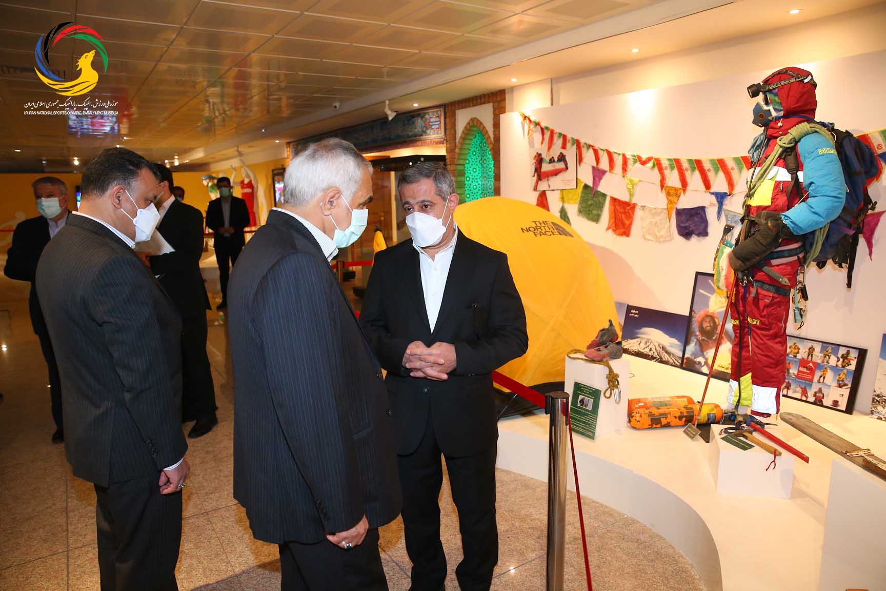 بازدید معاون وزارت تعاون، کار و رفاه اجتماعی از موزه ملی ورزش المپیک و پارالمپیک