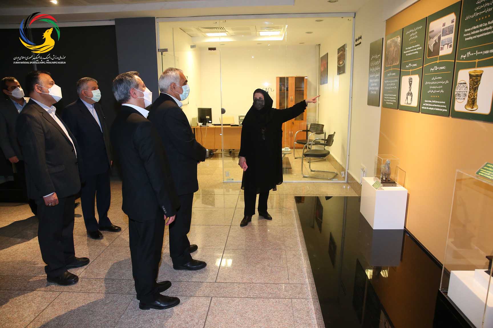 بازدید معاون وزارت تعاون، کار و رفاه اجتماعی از موزه ملی ورزش المپیک و پارالمپیک