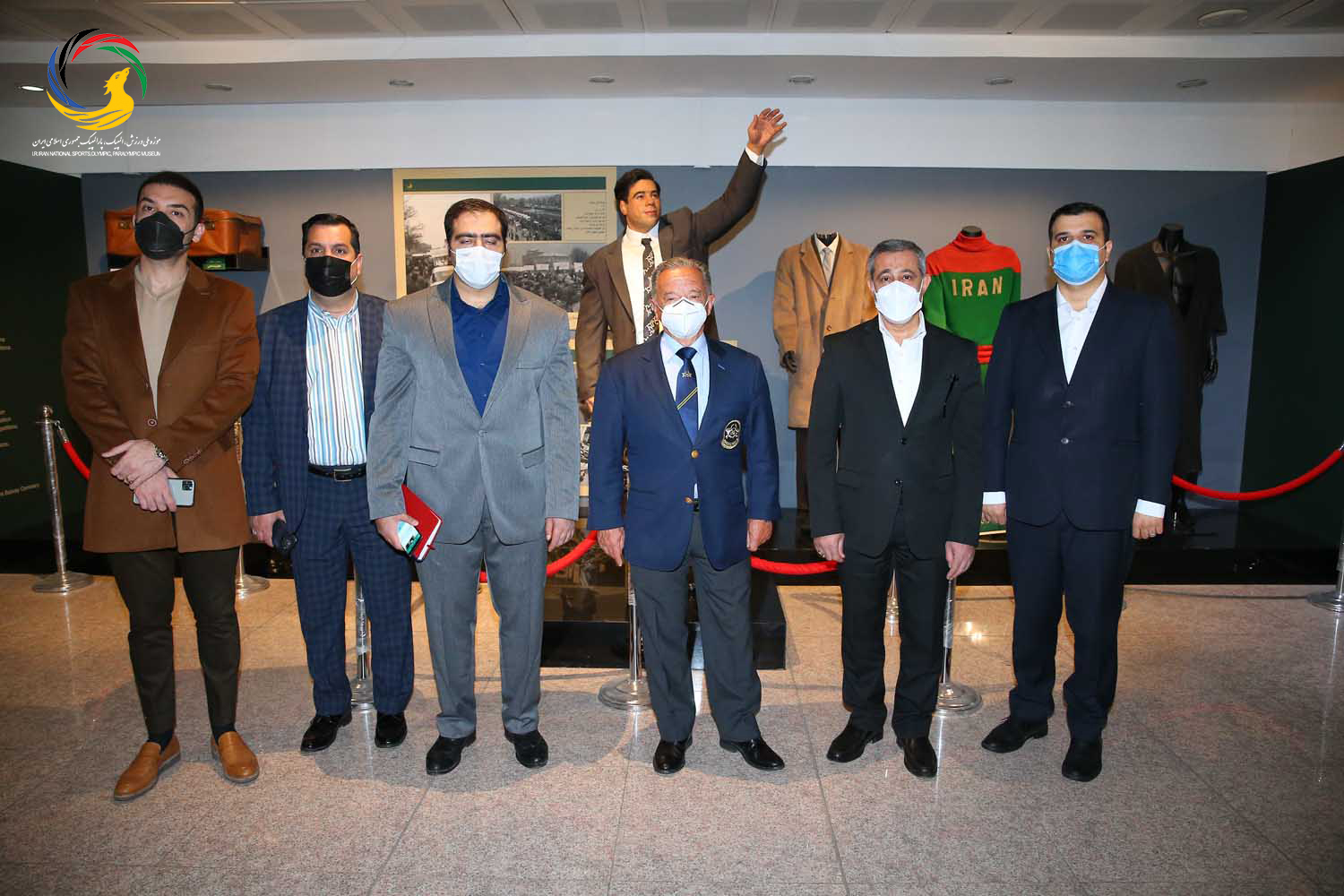 بازدید رافائل سانتونخا رئیس اسپانیایی فدراسیون جهانی از موزه ملی ورزش