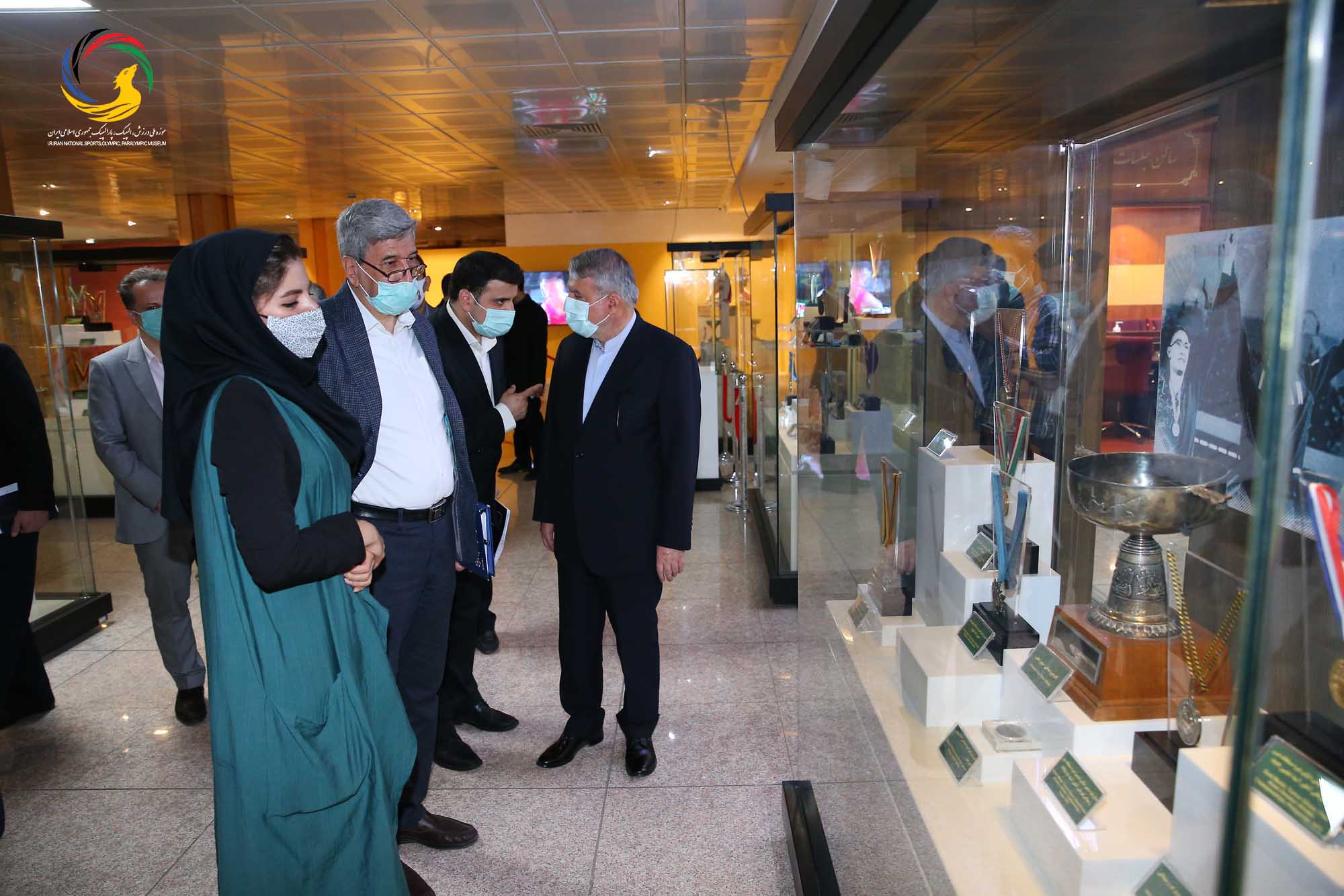 بازدید قائم مقام ریاست دانشگاه آزاد دکتر جمشید صباغ زاده در واحد علوم تحقیقات از موزه ملی ورزش