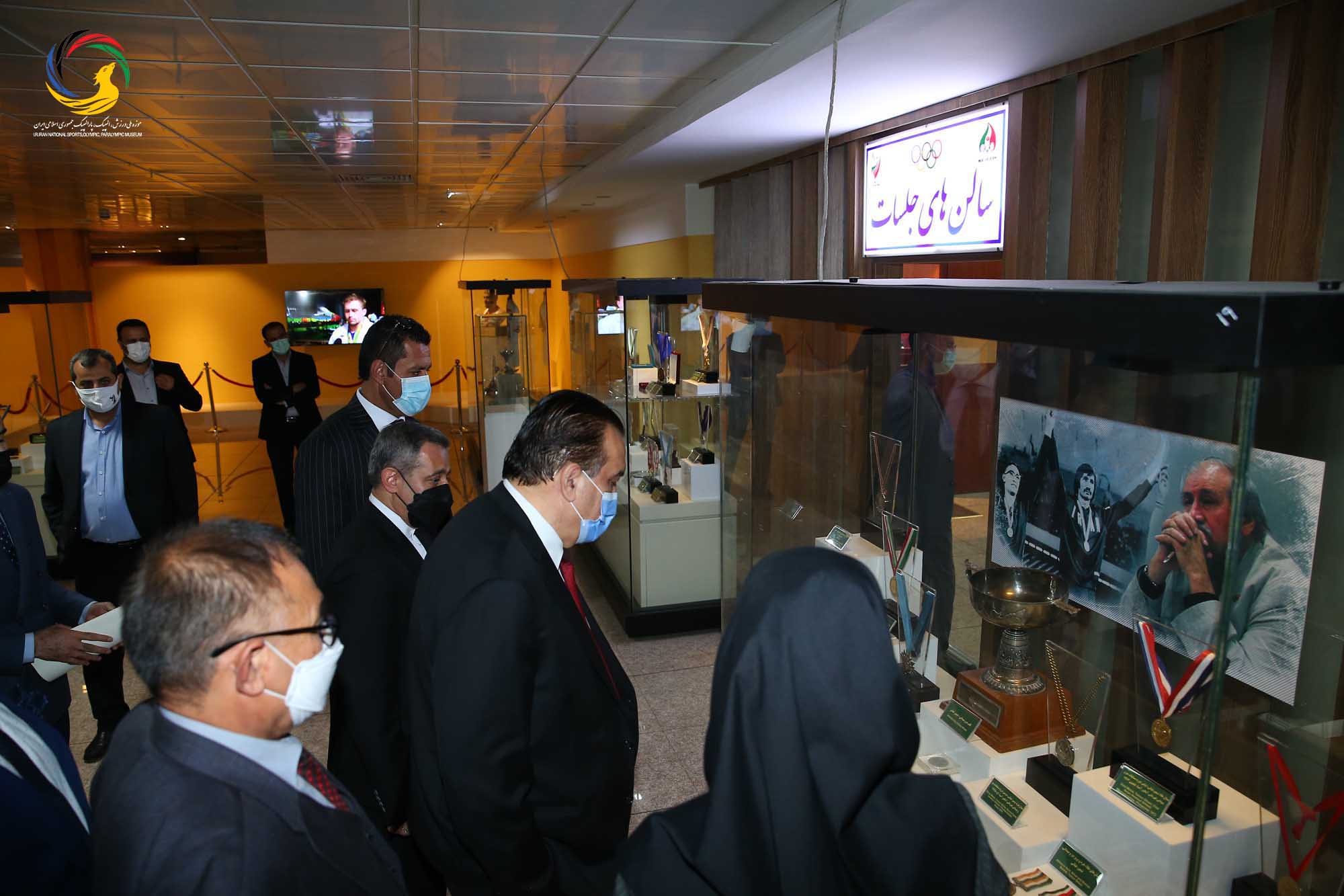 بازدید وزیر و رئیس کمیته ملی المپیک افغانستان و هیئت همراه از موزه ملی ورزش،المپیک،پارالمپیک