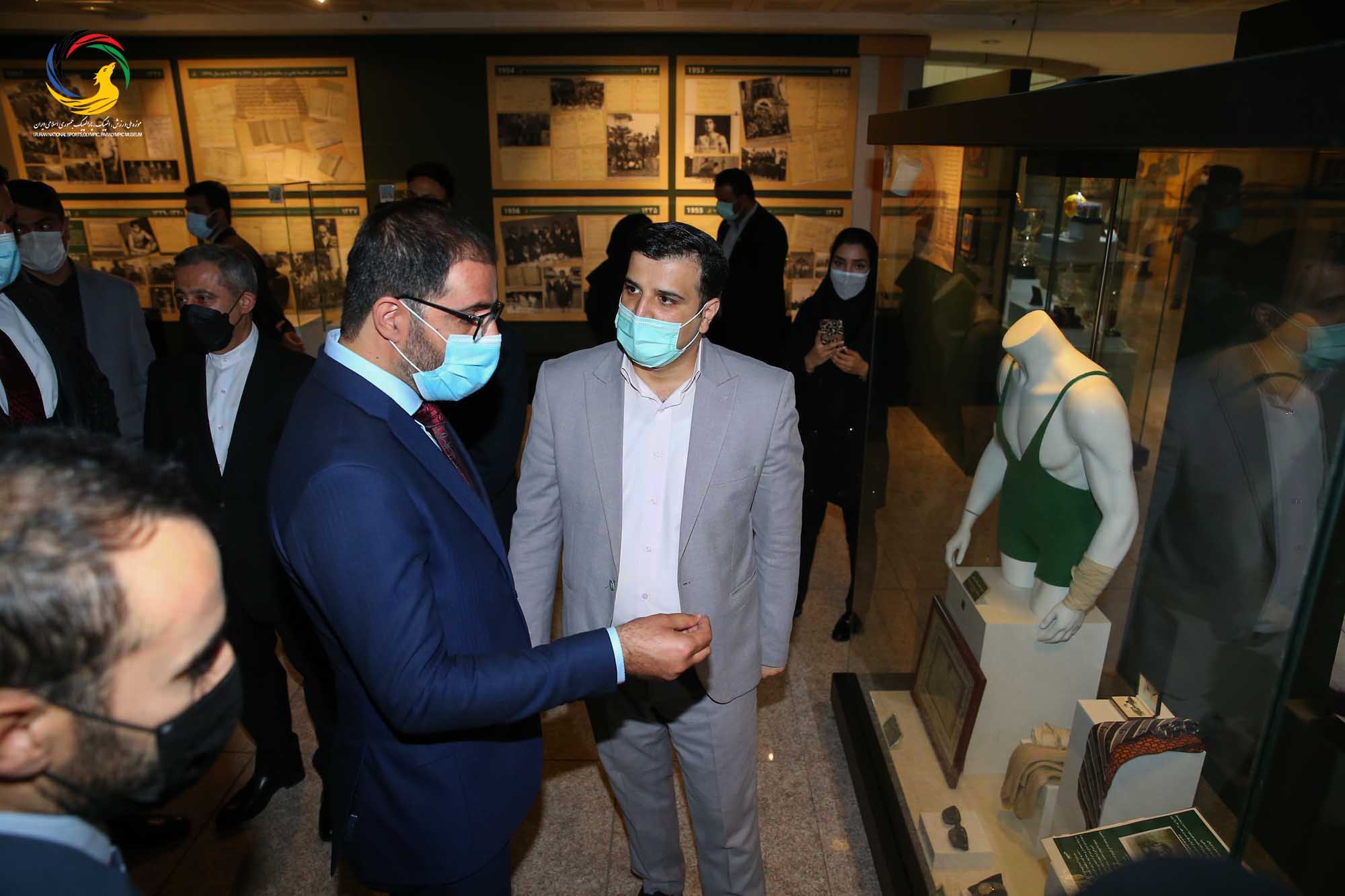 بازدید وزیر و رئیس کمیته ملی المپیک افغانستان و هیئت همراه از موزه ملی ورزش،المپیک،پارالمپیک