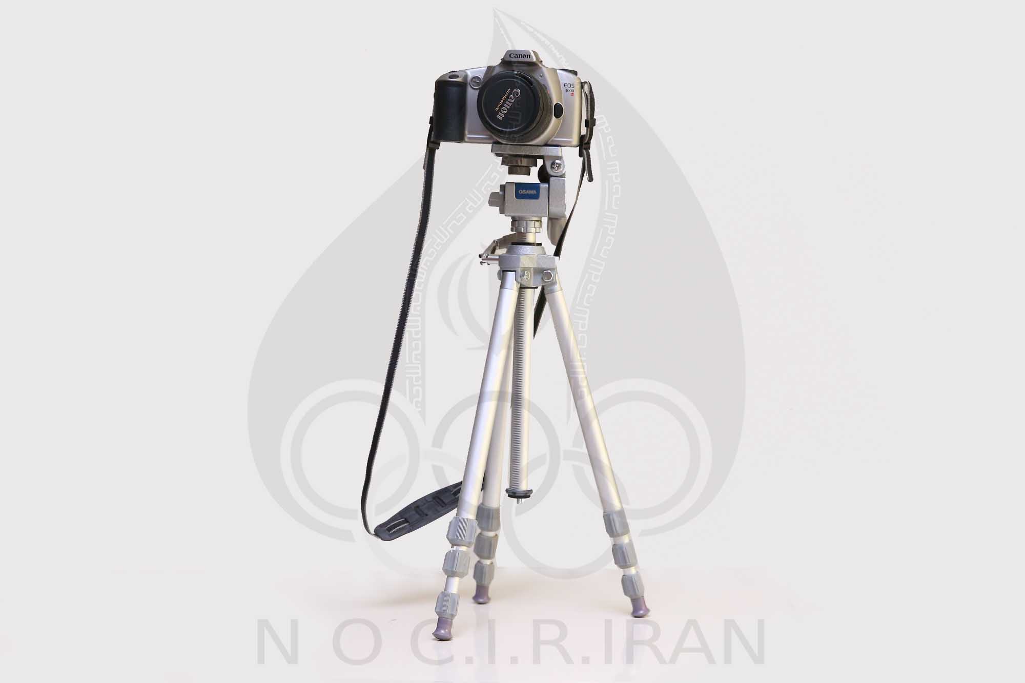 دوربین امانی متعلق به میرابوالقاسم فارسی