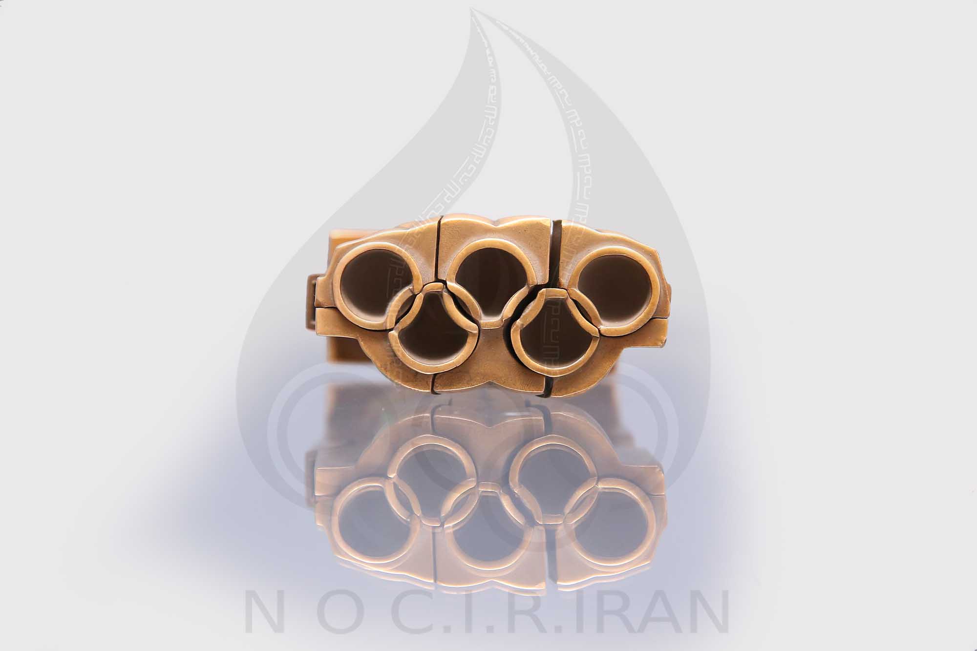 نماد ماکت تندیس عضلات واقع در ورودی موزه بین المللی المپیک در لوزان