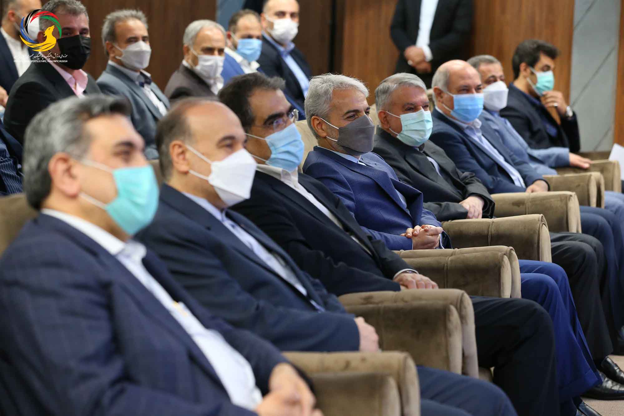 آئین رونمایی از سردیس ده نفر از قهرمانان تاریخ المپیک و پارالمپیک