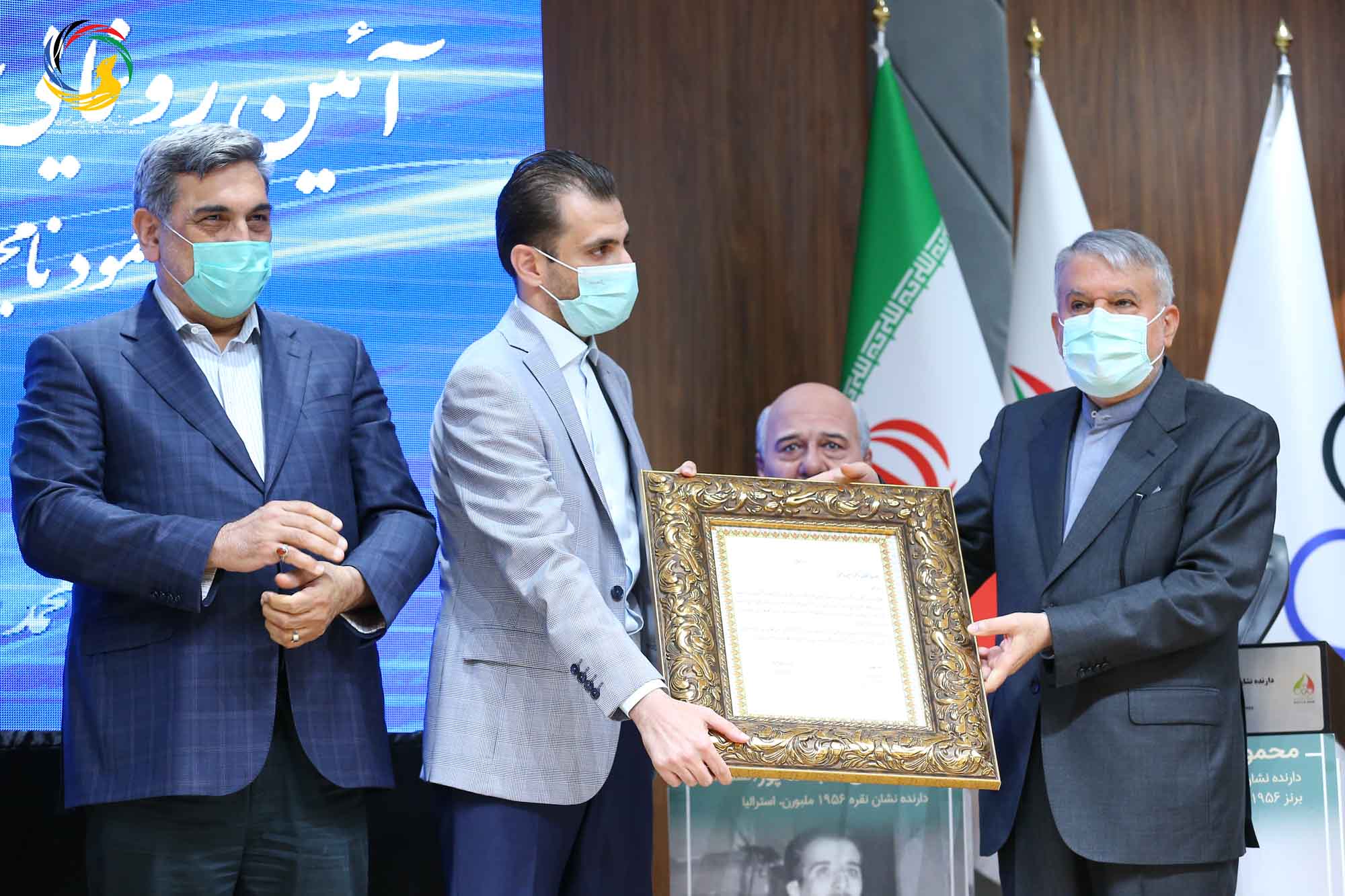 آئین رونمایی از سردیس ده نفر از قهرمانان تاریخ المپیک و پارالمپیک