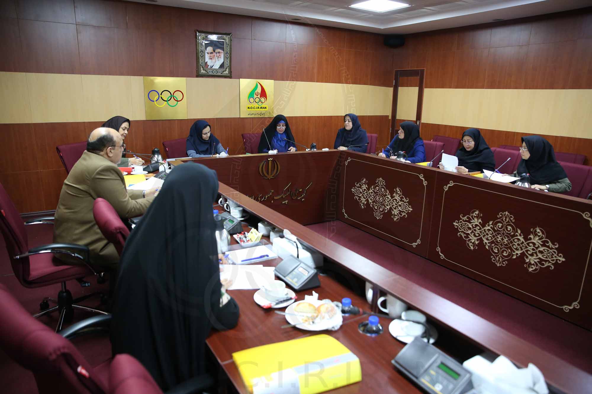 کمیسیون بانوان