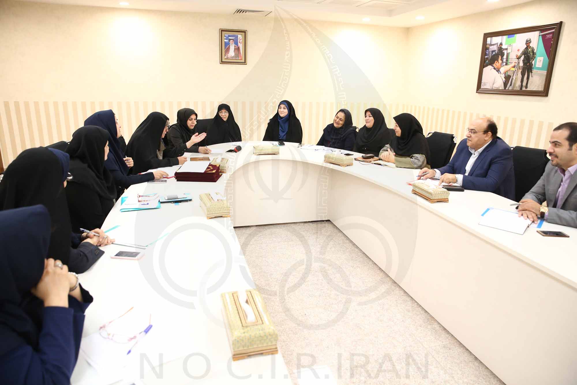 کمیسیون بانوان