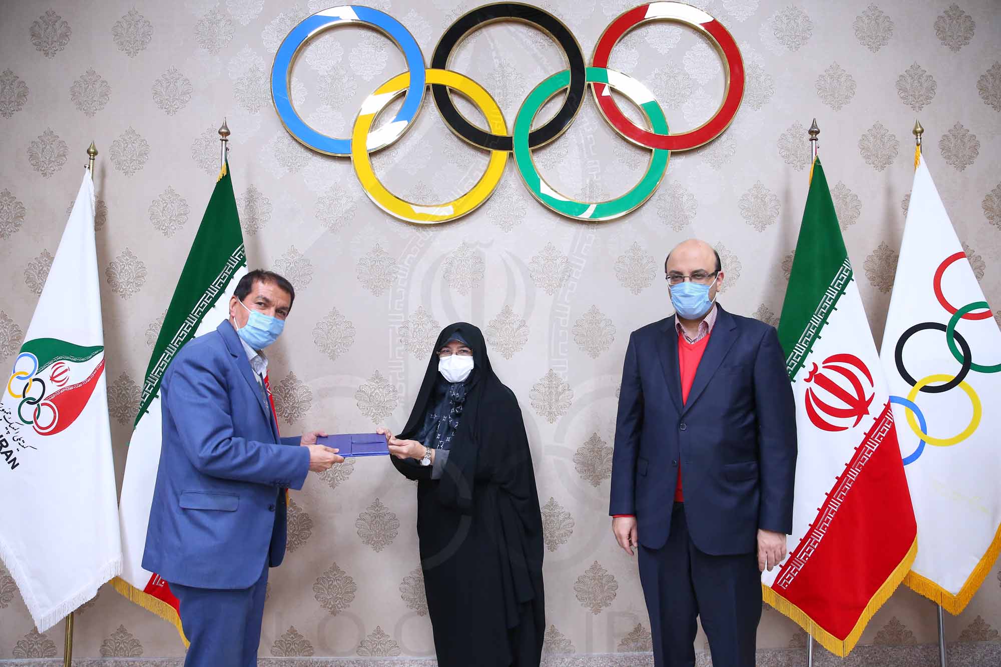 کمیسیون بانوان