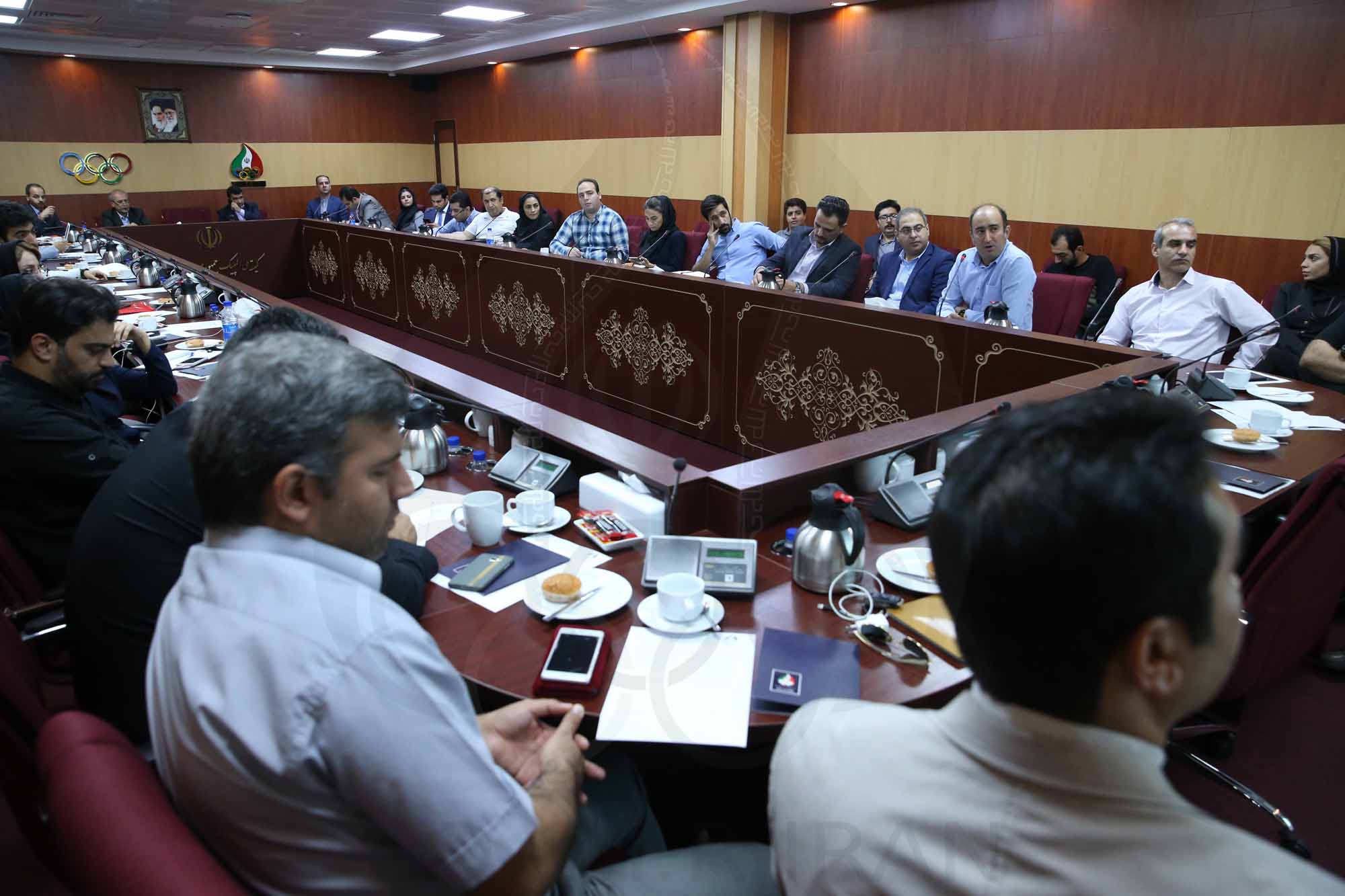 کمیسیون فناوری و مدیریت فضای مجازی