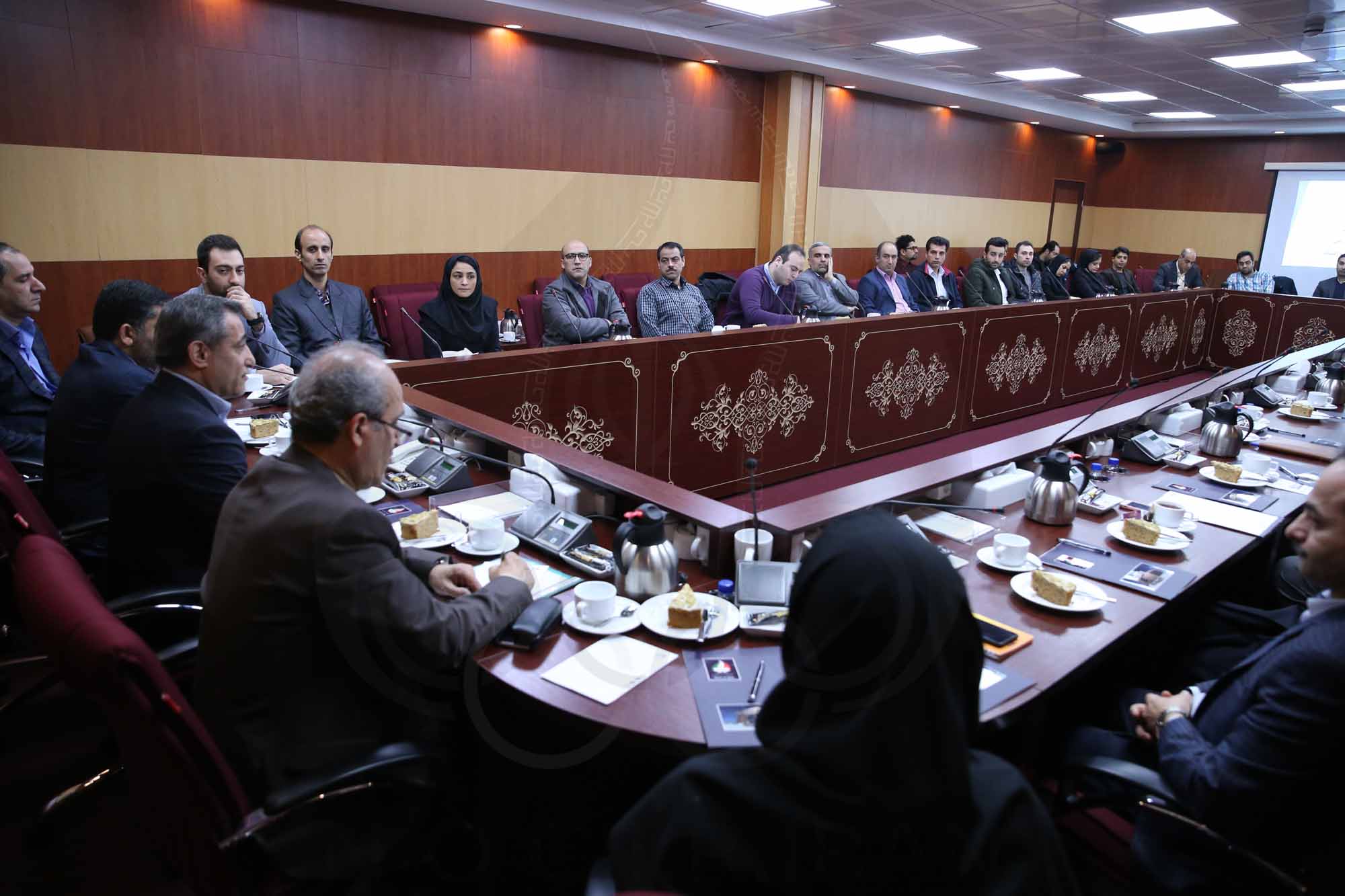 کمیسیون فناوری و مدیریت فضای مجازی