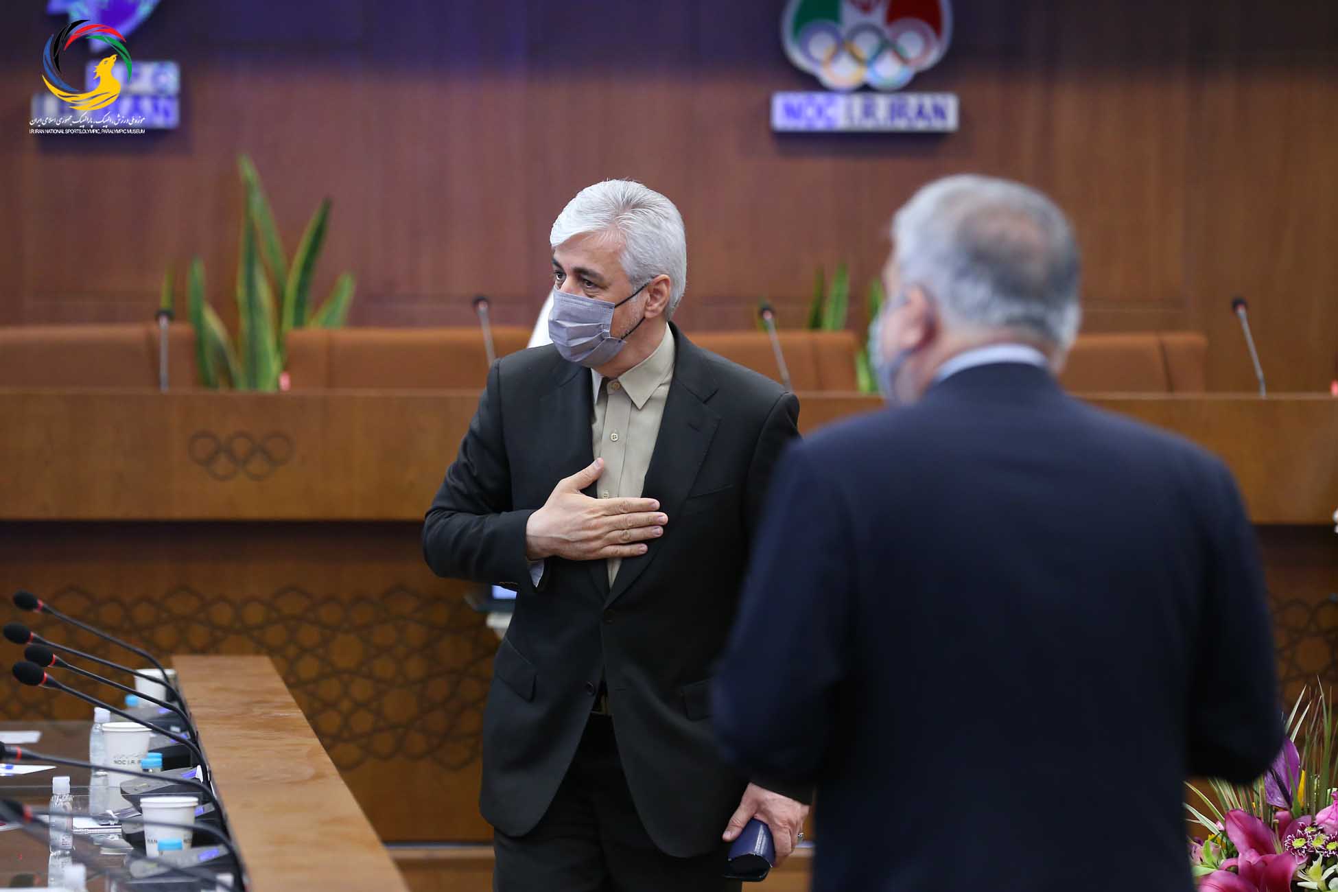 مراسم رونمایی از سردیس نام آوران بوکس کشور