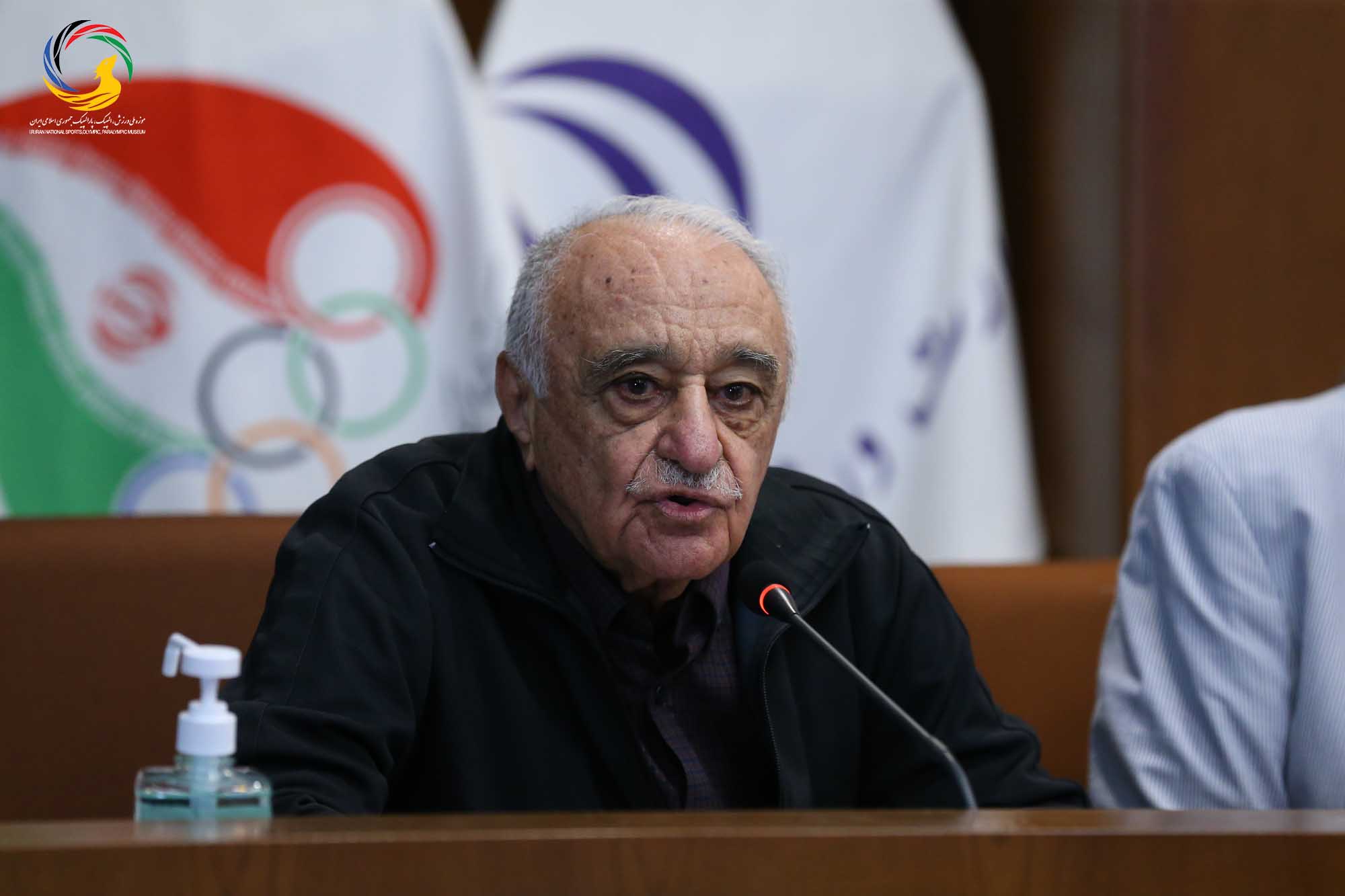 مراسم رونمایی از سردیس پنج تن از قهرمانان ورزش کشور