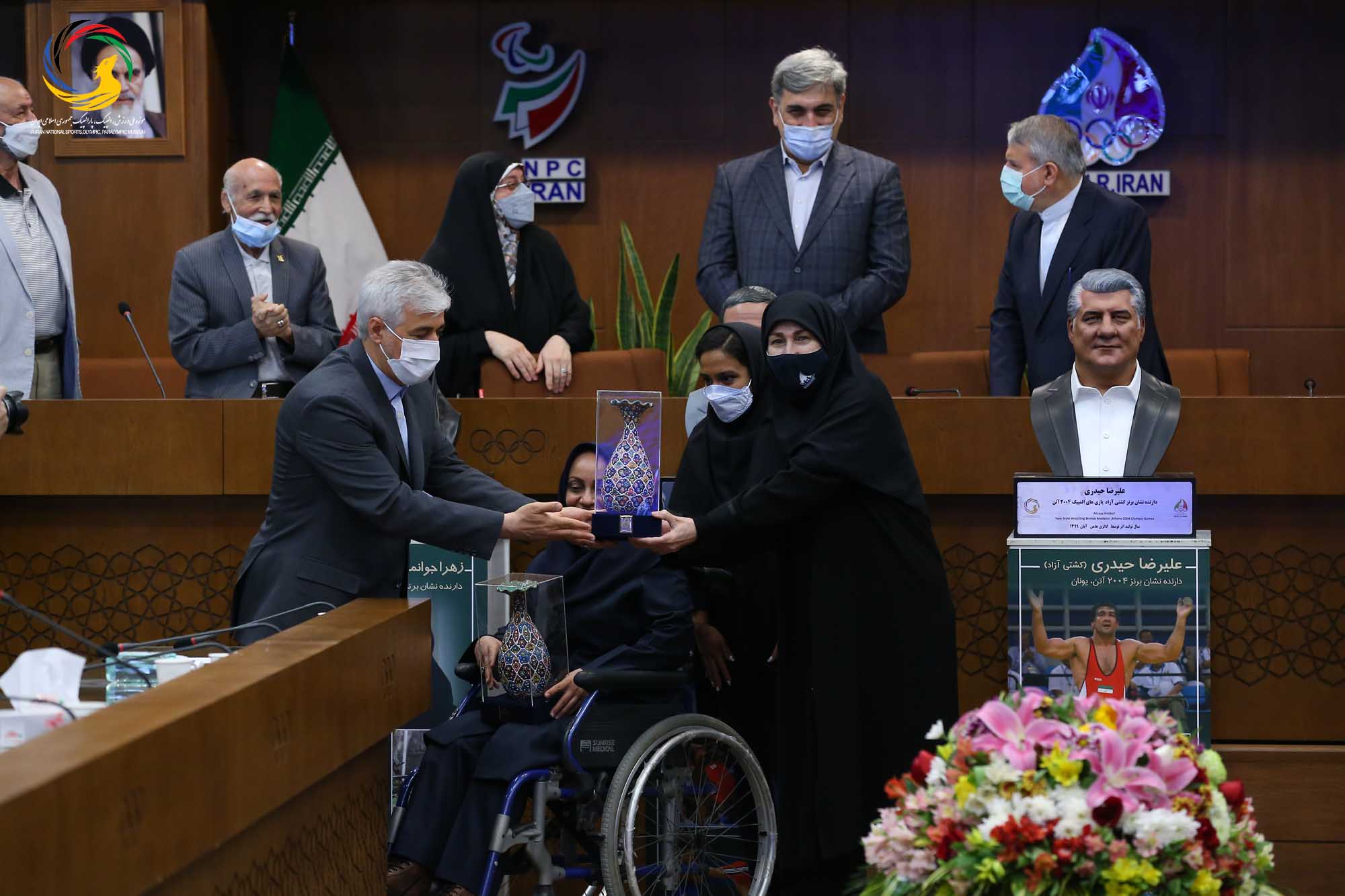 مراسم رونمایی از سردیس پنج تن از قهرمانان ورزش کشور