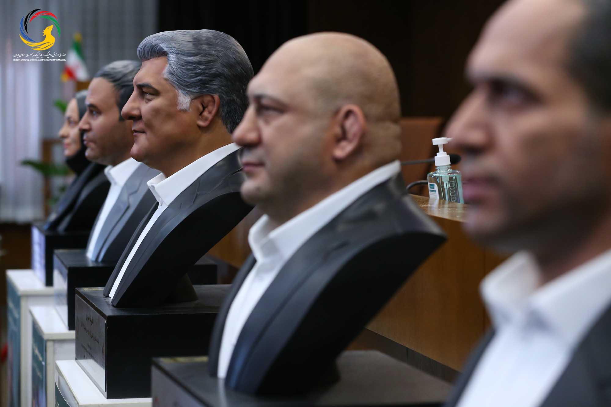 مراسم رونمایی از سردیس پنج تن از قهرمانان ورزش کشور