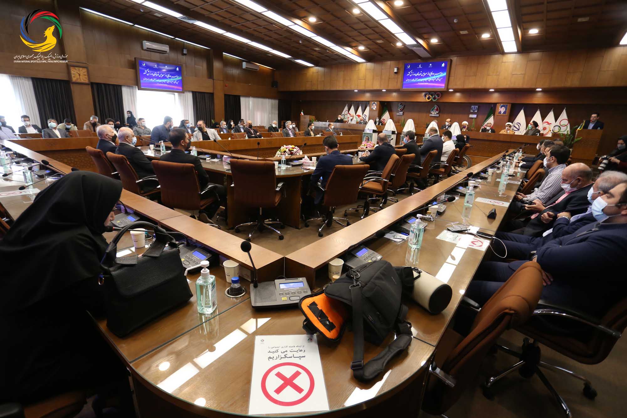 مراسم رونمایی از سردیس پنج تن از قهرمانان ورزش کشور