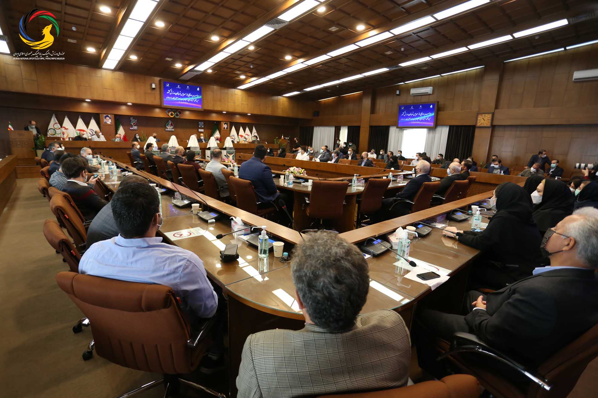 مراسم رونمایی از سردیس پنج تن از قهرمانان ورزش کشور